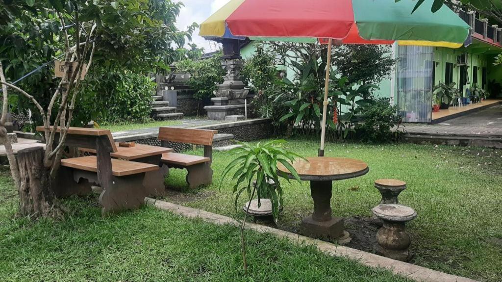 Oyo 90714 Umah Pande Tabanan Near Tanah Lot Hotel Buitenkant foto